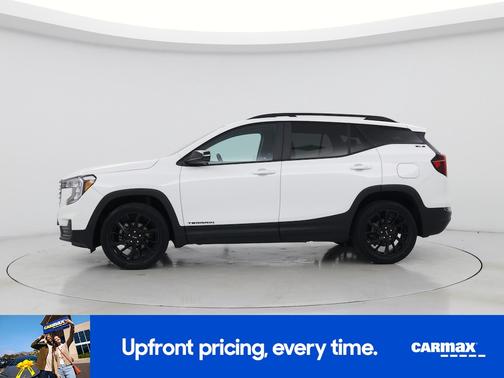 White 2023 GMC Terrain SLE