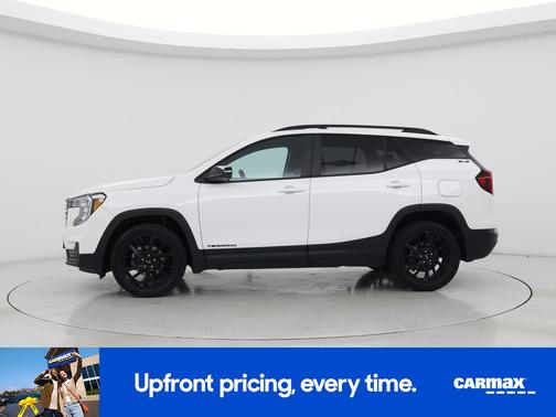White 2023 GMC Terrain SLE