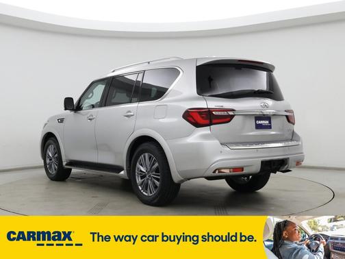 2023 INFINITI QX80 Luxe