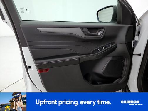 White 2023 Ford Escape Active