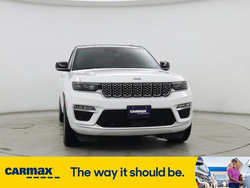 2022 Jeep Grand Cherokee Summit