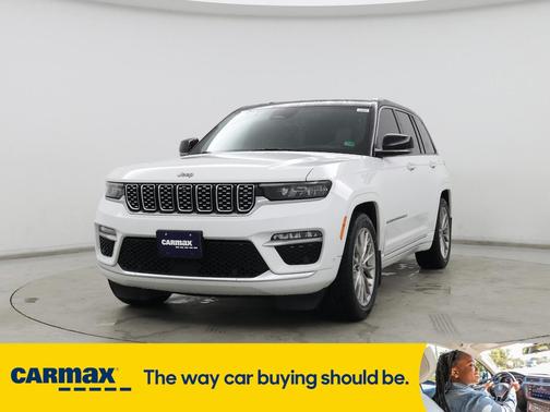 2022 Jeep Grand Cherokee Summit