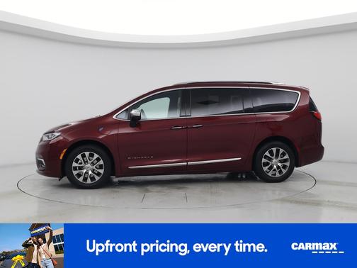 Burgundy 2023 Chrysler Pacifica Hybrid Pinnacle