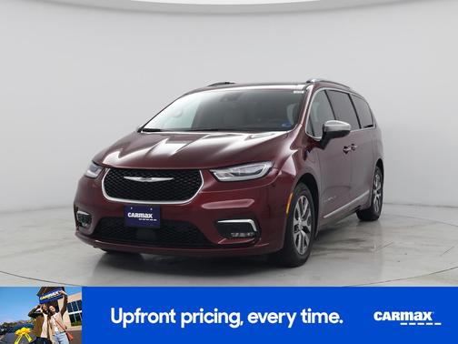 Burgundy 2023 Chrysler Pacifica Hybrid Pinnacle