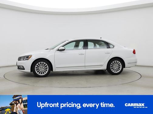2016 Volkswagen Passat SE