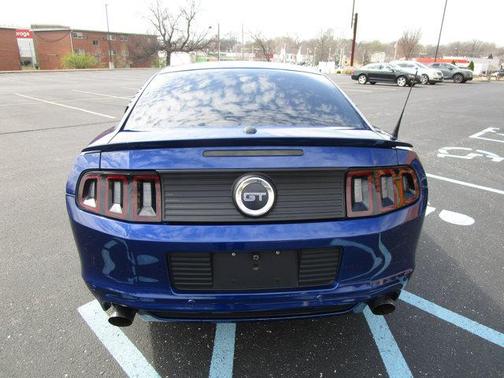 2013 Ford Mustang GT Premium