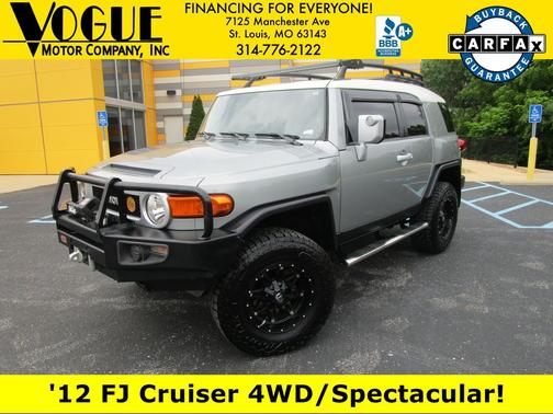 Silver Fresco Metallic 2012 Toyota FJ Cruiser Base