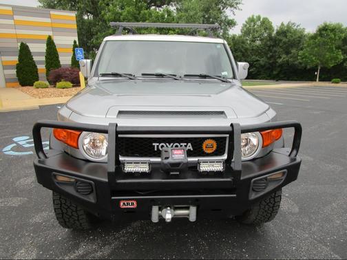 Silver Fresco Metallic 2012 Toyota FJ Cruiser Base