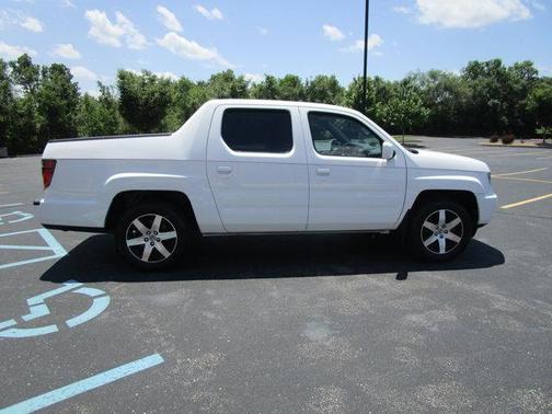 2014 Honda Ridgeline SE