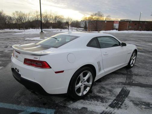 2015 Chevrolet Camaro 2LT