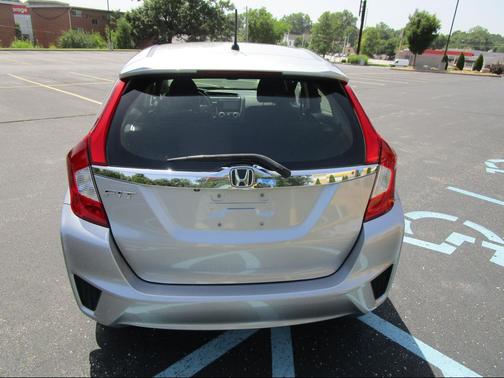 Lunar Silver Metallic 2017 Honda Fit EX