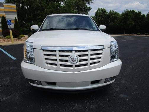 2011 Cadillac Escalade ESV Base