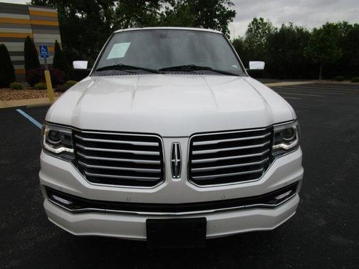 2016 Lincoln Navigator Select