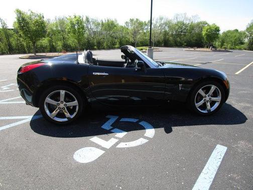 2006 Pontiac Solstice 2dr Convertible