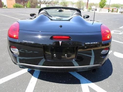 2006 Pontiac Solstice 2dr Convertible