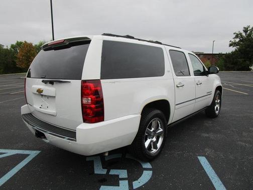 2013 Chevrolet Suburban 1500 LTZ