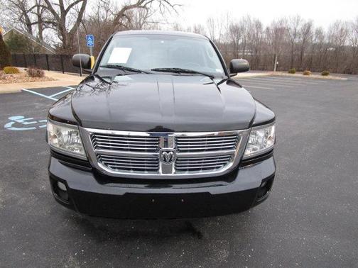 2011 Dodge Dakota Laramie