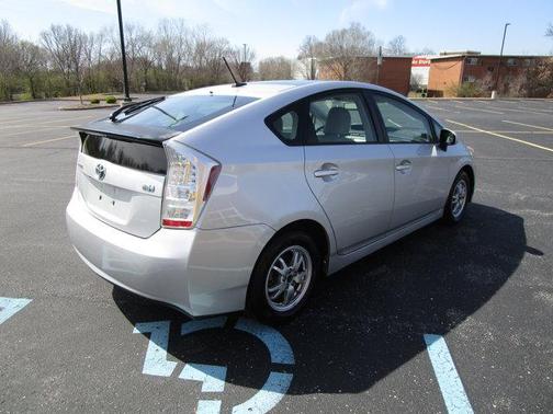 2010 Toyota Prius IV