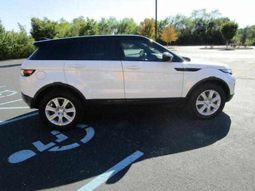 2018 Land Rover Range Rover Evoque SE