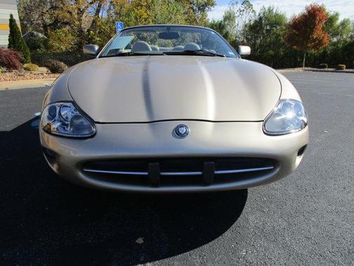 1998 Jaguar XK8 