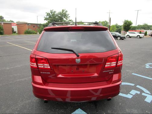 Inferno Red Crystal Pearl 2010 Dodge Journey SXT