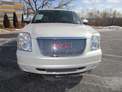 2011 GMC Yukon XL Denali