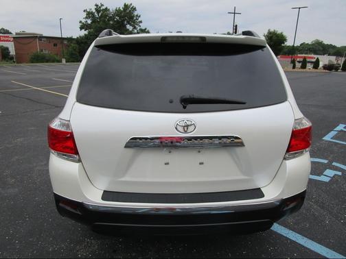 Blizzard Pearl 2012 Toyota Highlander Limited