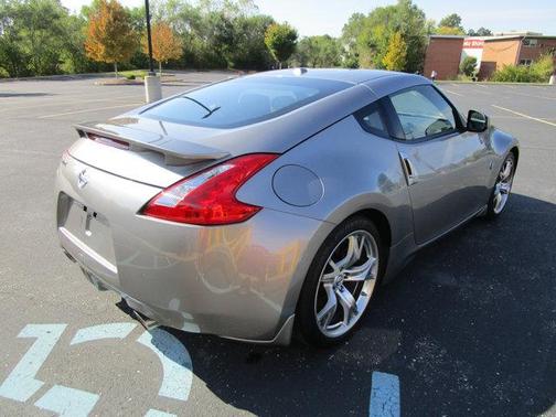 2009 Nissan 370Z Touring