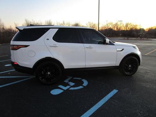2017 Land Rover Discovery HSE