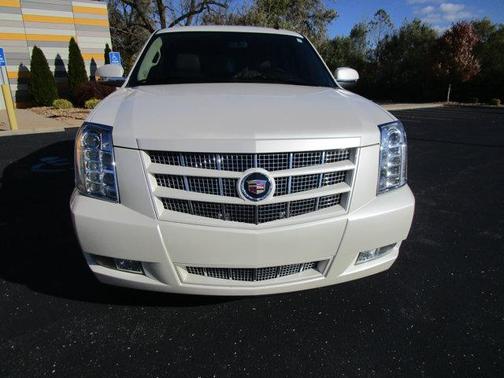 2012 Cadillac Escalade Premium