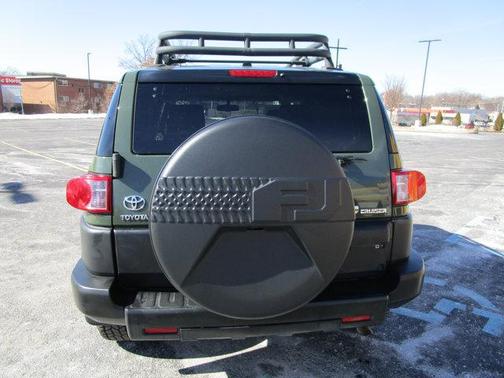 2011 Toyota FJ Cruiser Base
