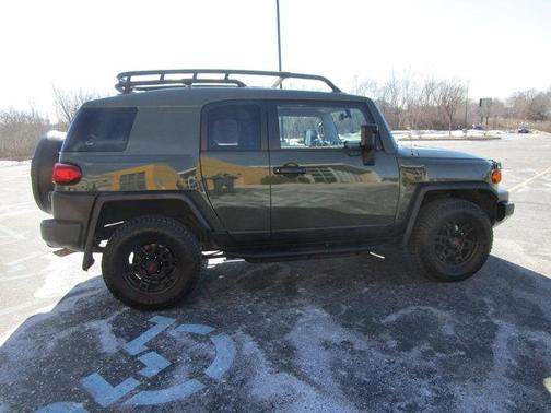 2011 Toyota FJ Cruiser Base