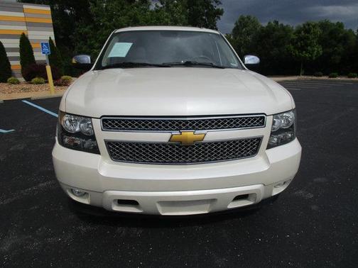 2014 Chevrolet Suburban 1500 LTZ