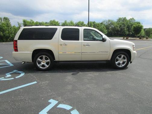 2014 Chevrolet Suburban 1500 LTZ