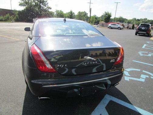 2013 Jaguar XJ L Portfolio
