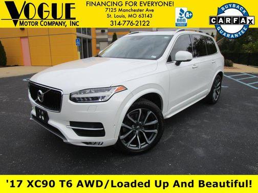 2017 Volvo XC90 T6 Momentum