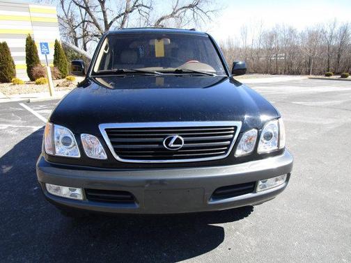 2000 Lexus LX 470 Base