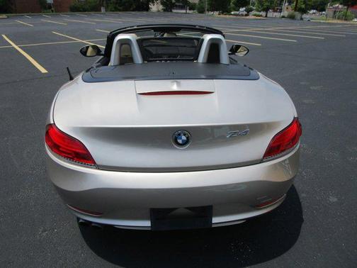 2011 BMW Z4 sDrive30i