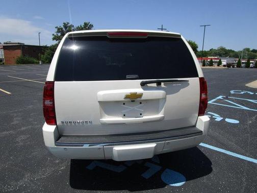 White Diamond Pearl 2013 Chevrolet Suburban 1500 LTZ
