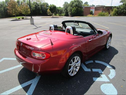 Zeal Red 2014 Mazda MX-5 Miata Grand Touring