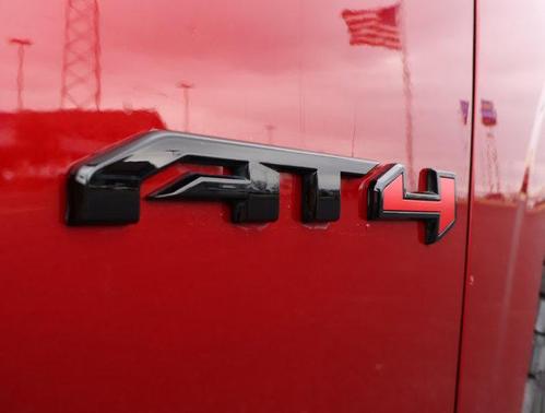 2023 GMC Yukon 4WD AT4