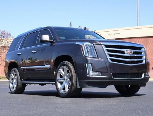 2017 Cadillac Escalade Luxury