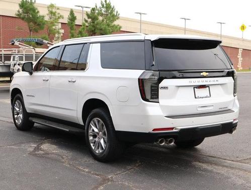 2025 Chevrolet Suburban Premier