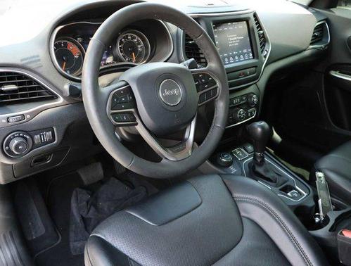 2022 Jeep Cherokee Latitude Lux