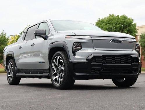 2025 Chevrolet Silverado EV RST