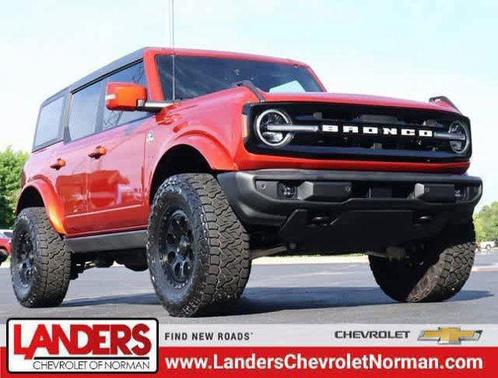 2024 Ford Bronco Outer Banks