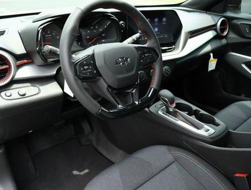 2025 Chevrolet Trax FWD 1RS