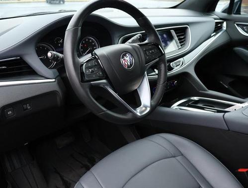 2024 Buick Enclave Essence AWD