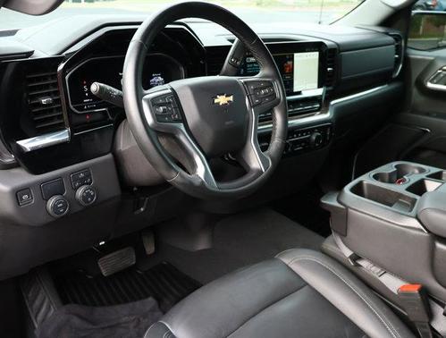 Radiant Red Tintcoat 2024 Chevrolet Silverado 1500 LT