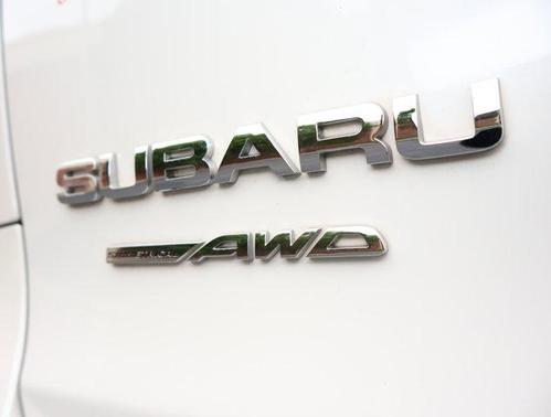 Crystal White Pearl 2021 Subaru Ascent Premium 7-Passenger